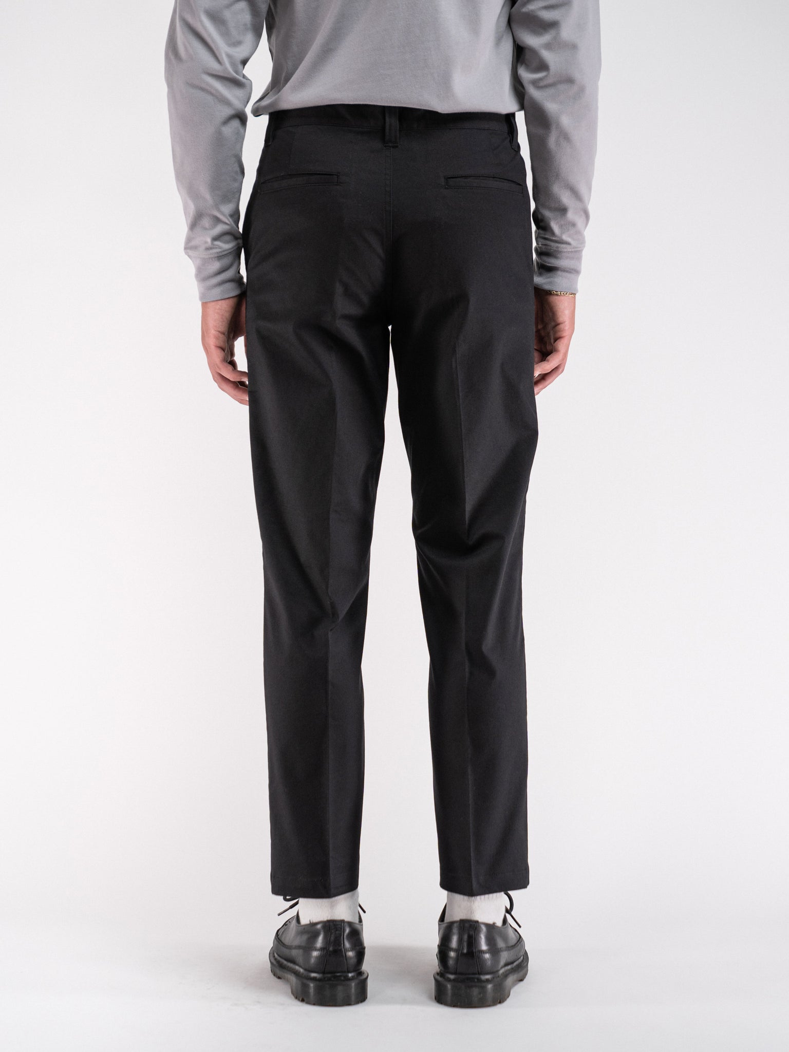 Standard Fit Chino Pant Black